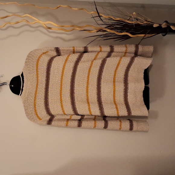 MASON & BELLE BOUCLE KNIT SWEATER SIZE LARGE - Picture 4 of 7